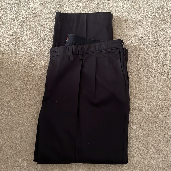 Men’s Lee Relaxed Fit Chino /comfort stretch band on waist - Picture 3 of 3